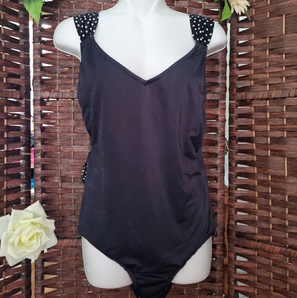 Sirena Swimming suite one pice Good condition